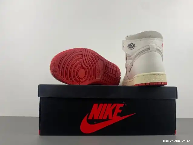 Rep LUCY DB4612-100 High Cinnabar Rare OG Air Jordan (W) Air 1 0420